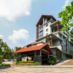 Woodbine Foliage 3* Malappuram